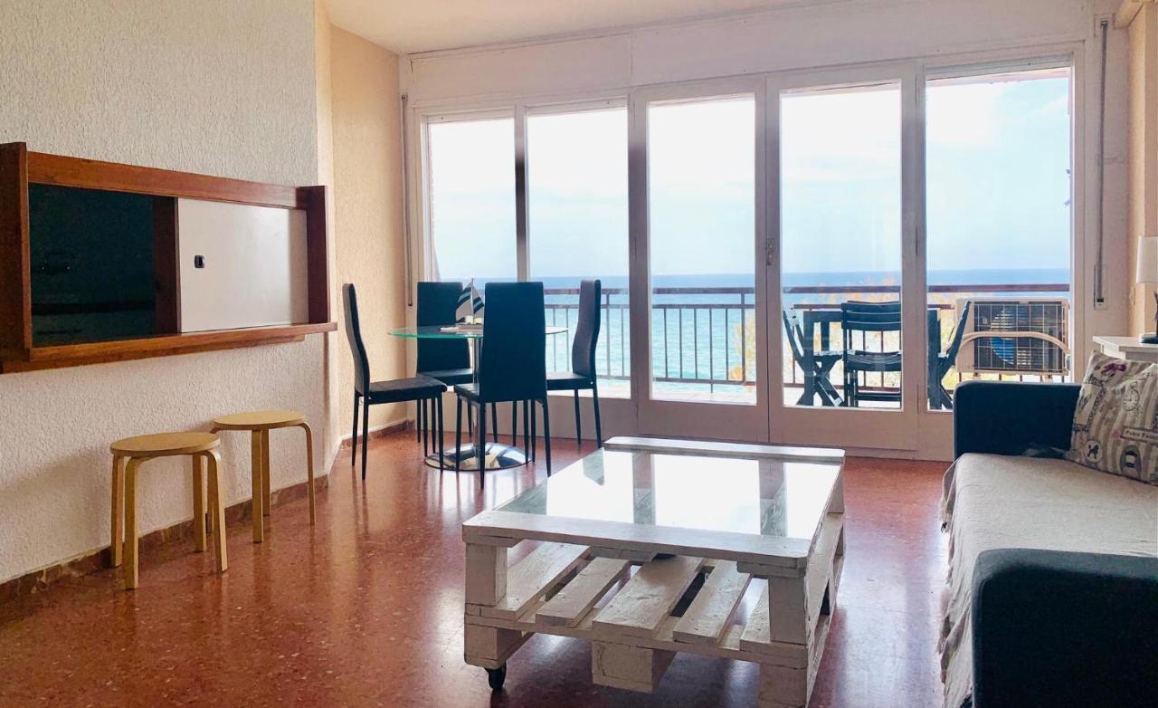 Book Nautico Salou Apartment Bagian luar foto