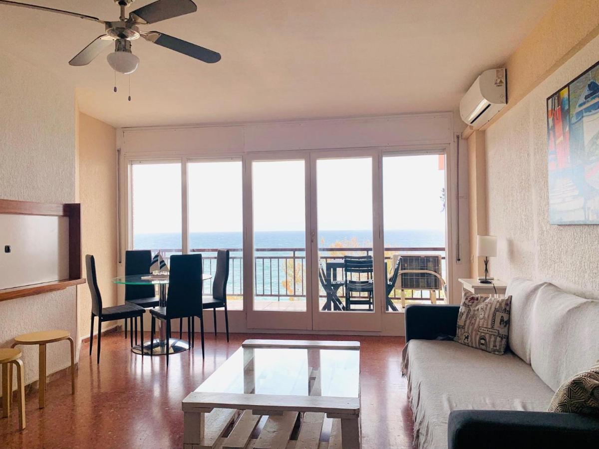 Book Nautico Salou Apartment Bagian luar foto