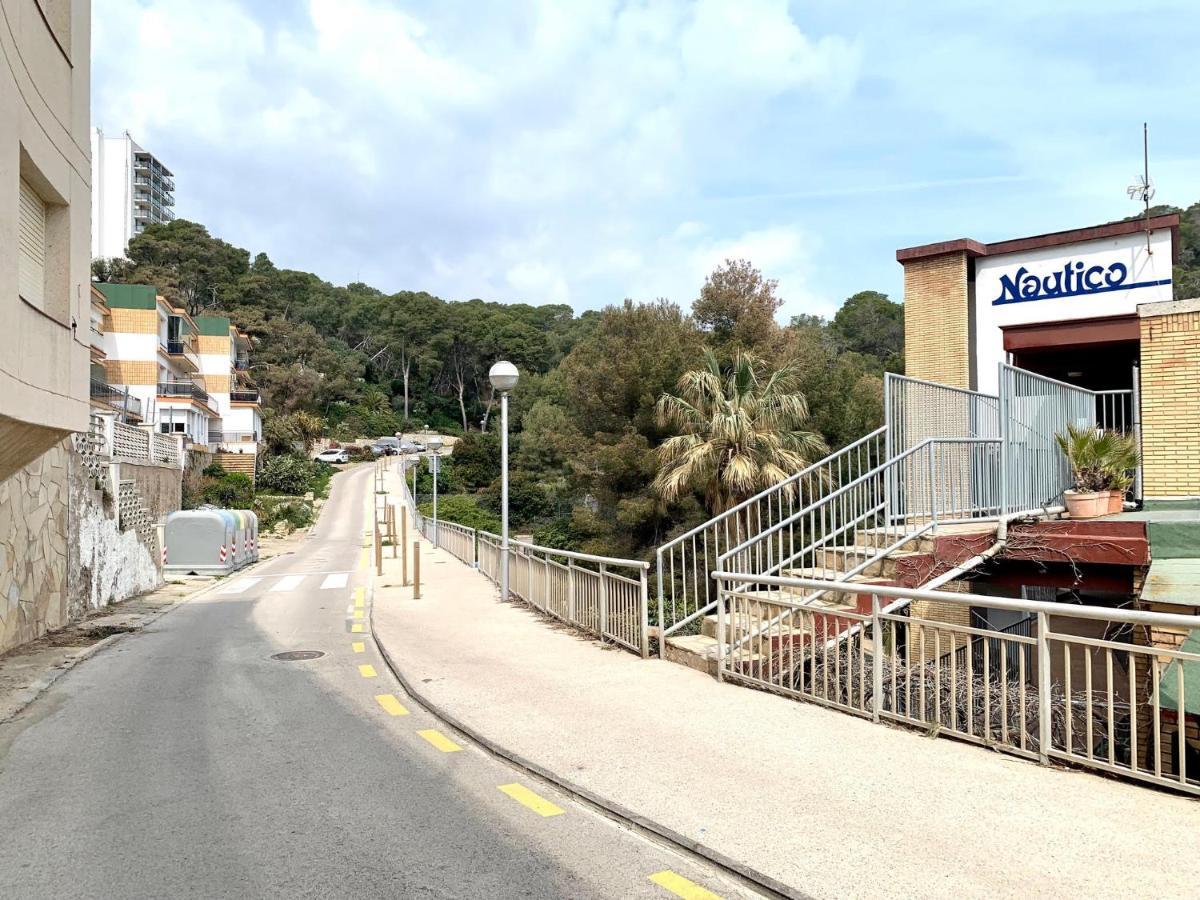 Book Nautico Salou Apartment Bagian luar foto